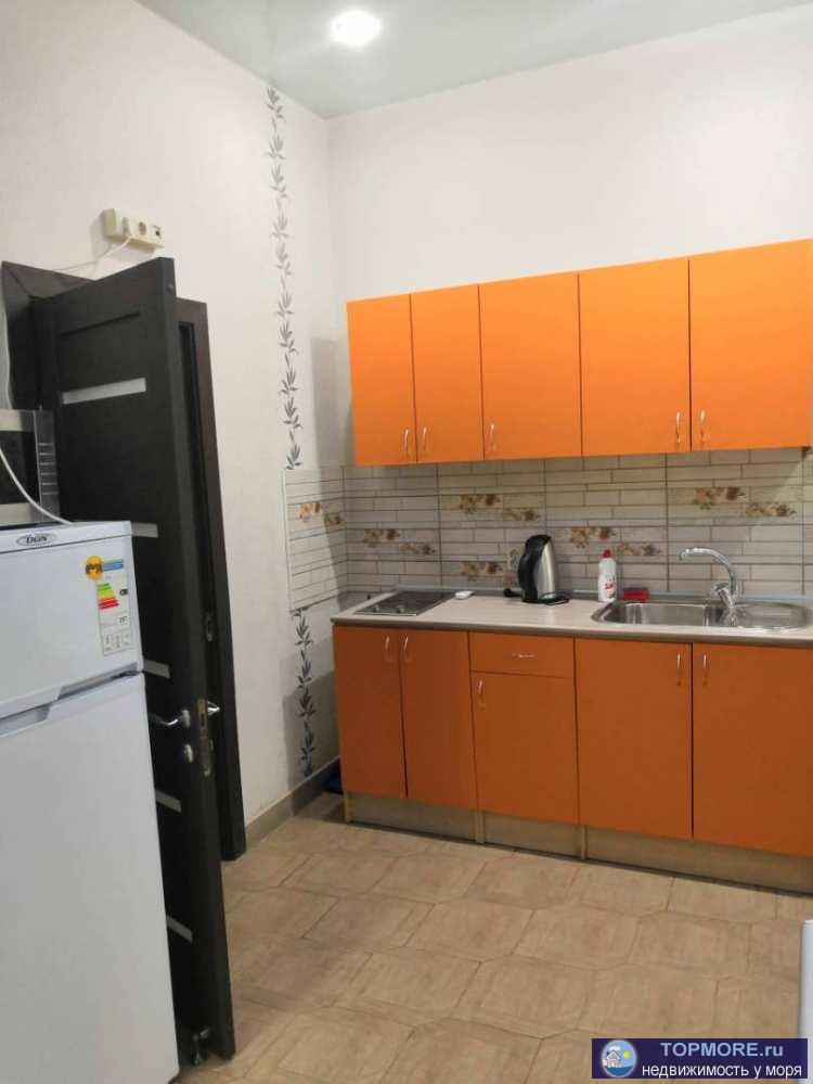 продается студия на первом этаже с отдельным входом, шаговая доступность до чистого пляжа, коммерческие объекты рядом... - 1