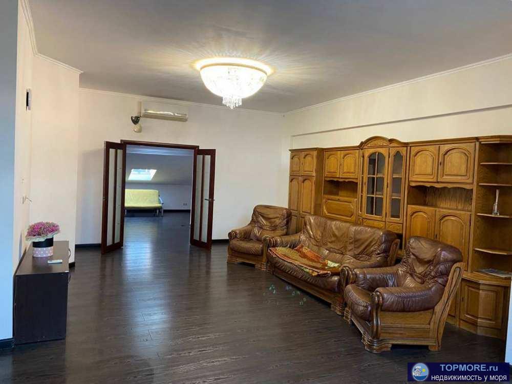 Продается просторная трехкомнатная квартира в центральном районе города Сочи. Клубный многоквартирный дом с лифтом,... - 1