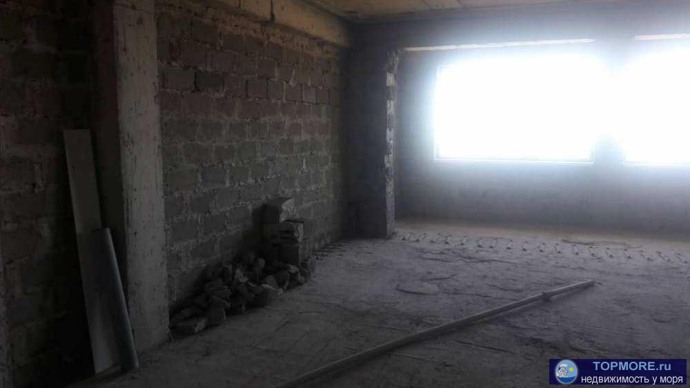 Отличная большая просторная квартира в центре города Сочи  . В 5 мин инфраструктура, все коммуникации центральные....