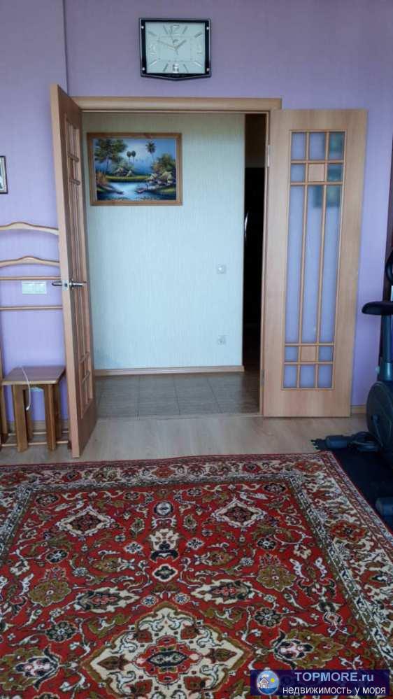 Продаю однокомнатную квартиру с ремонтом и прекрасным видом на море. Центральные коммуникации, газ. Продаём в связи с... - 2