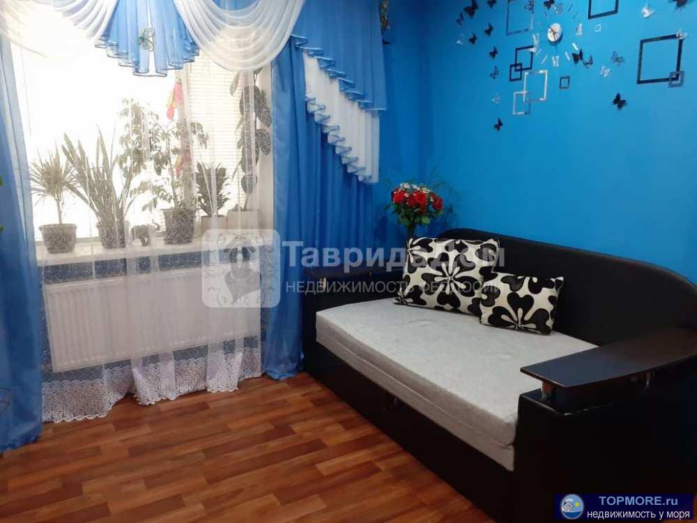 Продажа / Квартиры, Феодосия, Приморский пгт, 1 000 р. Сдам посуточно 1-но комнатную квартиру 25 кв.м, 1 этаж, 2 этажного дома, ул. Советская, пгт. Приморский, Феодосия....