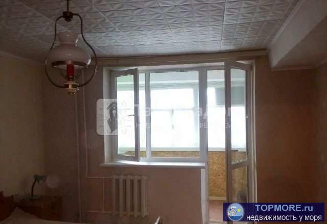 Продам 3к квартиру 83 кв.м., 1/5 эт., Симферопольское  ш. 63, Феодосия. Общая площадь 83 м2, расположена на 1-м... - 1