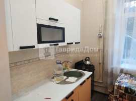 Продам 3-х комнатную квартиру, 1 этаж 2х этажного 
дома, 66 м2, р-н...