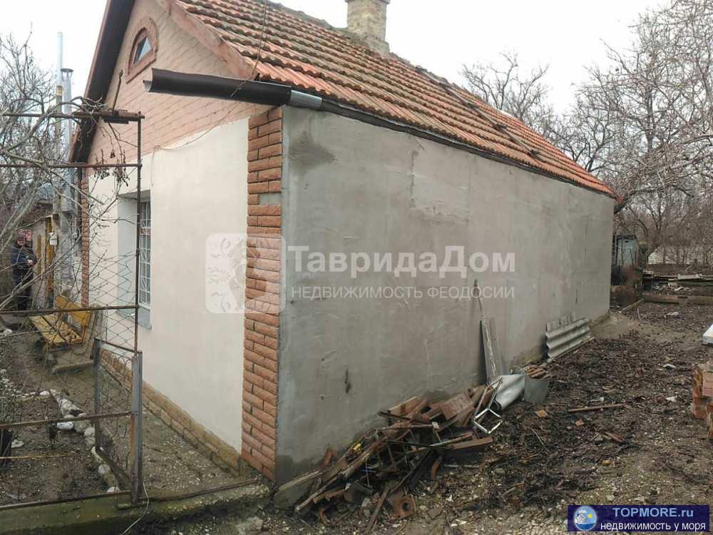 Продажа / Дома и коттеджи, Феодосия, Краснодарская ул, 4 190 000 р. Продам дом 54 кв.м. на 3 сотках , ул. Краснодарская, Феодосия Участок 3 сотки. Дом общей площадью 56 кв. м., жилая...