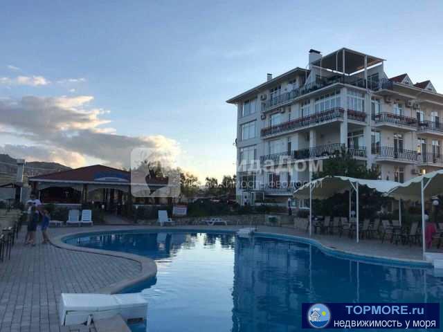 Продам 3-к квартиру на берегу моря в ГК ДИМ,  п. Коктебель, ул. Морская 87, Феодосия. Квартира расположена на 3 этаже...