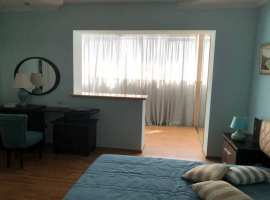 Продается большая 4-х комнатная квартира площадью 175 кв.м в жилом...