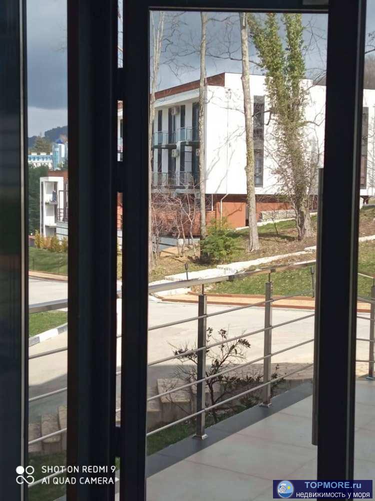 Лот № 145083. Продаю квартиру студию свободной планировки, с черновой отделкой, в самом живописном клубном доме,... - 2