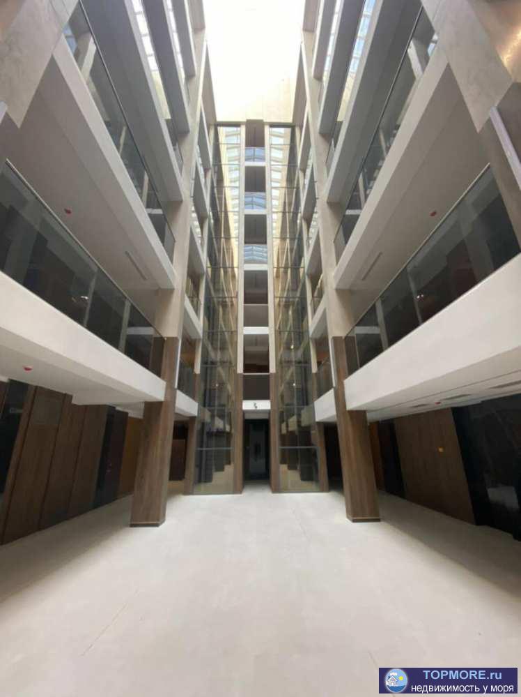 Продам апартаменты в поселке Эсто-Садок, в эпицентре курорта Красная поляна. Апартаменты в отеле с ремонтом, осталось...