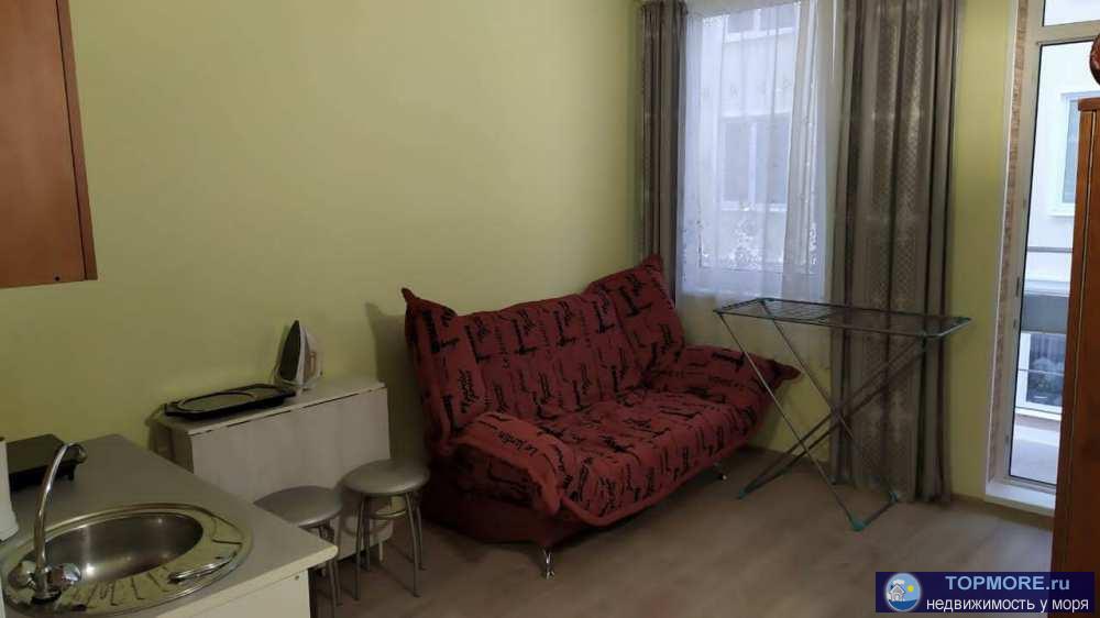  Студия с балконом в жк Уютный Квартал! Охраняемая территория, прям перед домом есть детская площадка. В пяти минутах...