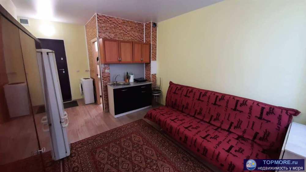  Студия с балконом в жк Уютный Квартал! Охраняемая территория, прям перед домом есть детская площадка. В пяти минутах... - 1