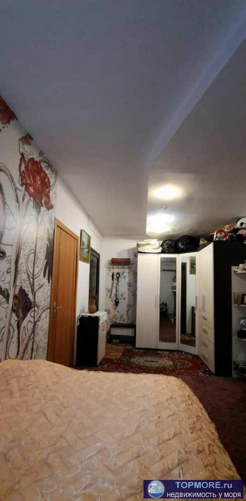 Продается квартира на первой береговой линии в районе Курортного городка. Дом трехэтажный, квартира на первом этаже... - 1