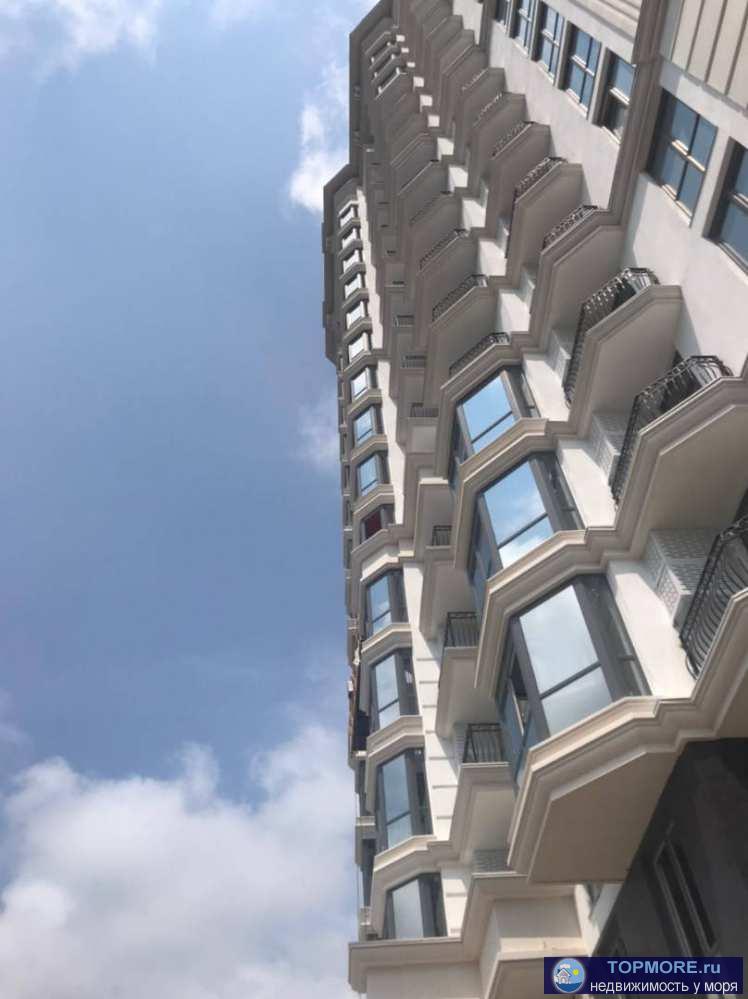 Продается квартира в доме бизнес-класса Меркато в г. Сочи. Квартира с хорошей планировкой, двумя световыми точками.... - 2