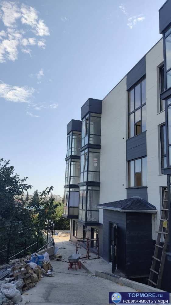 Лот № 145967. Продаётся квартира комфорт класса в пгт Сириус, свободной планировки на 3 этаже 3-этажного дома,...