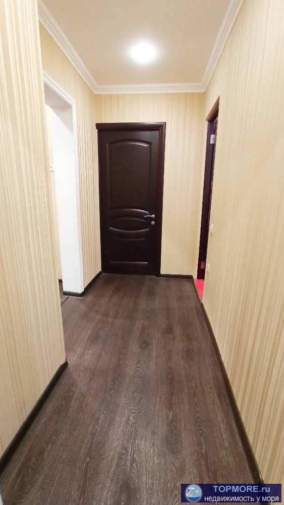 Продаю полноценную трехкомнатную квартиру в одном из лучших районов Адлера. В квартире сделан качественный ремонт,... - 1