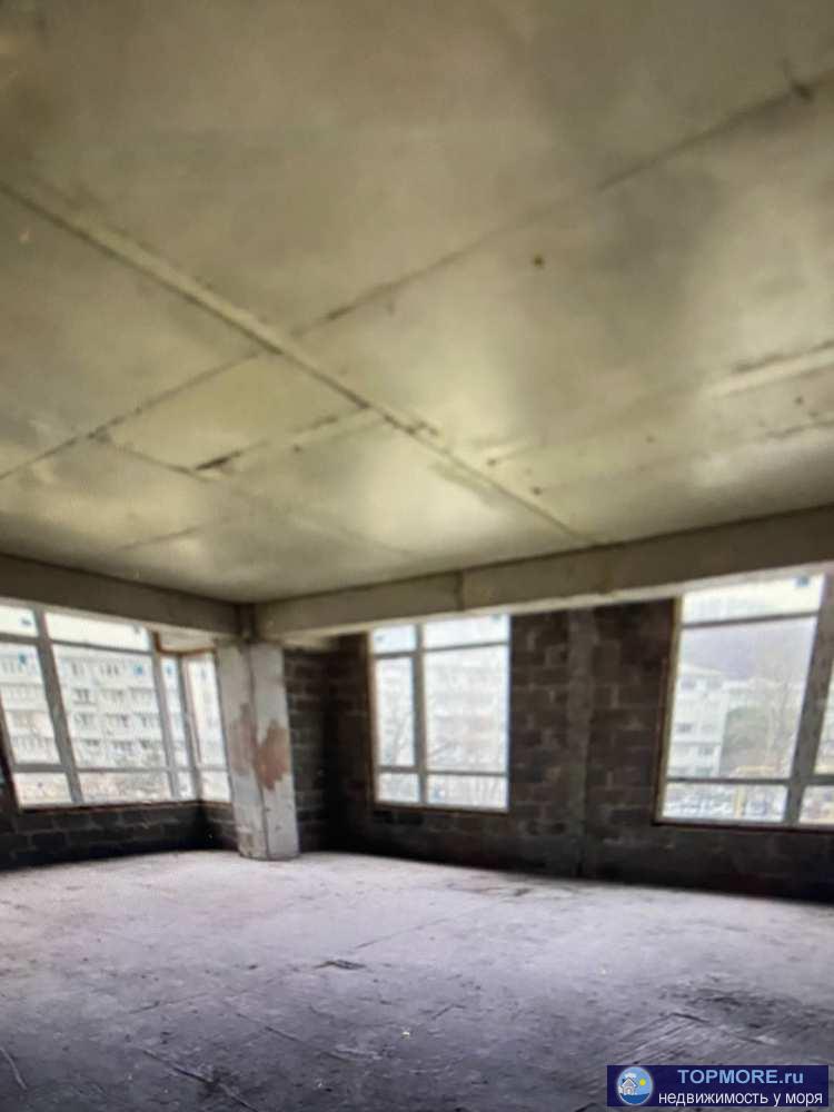 Продаю квартиру свободной планировки в жк Кватро.- закрытая территория, паркинг, охрана , видеонаблюдение-детский... - 1