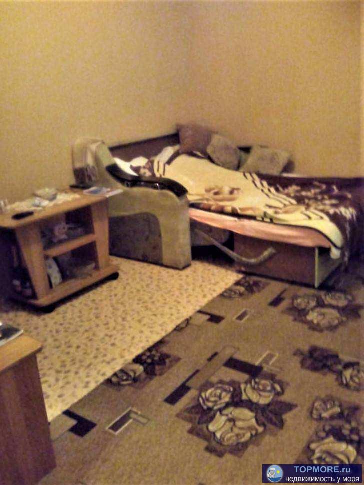 Уютная, студия, расположена на 1 этаже. Центральные коммуникации. Права собственности на жилое помещение и землю на...