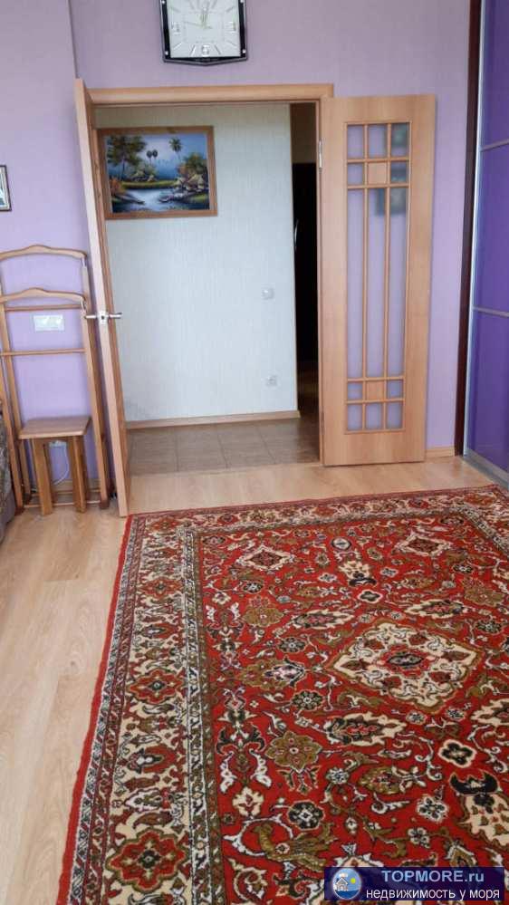 Продам однокомнатную квартиру в самом привлекательном районе для туристов в городе Сочи. Квартира используется в...