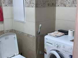 Продается просторная квартира студия 50 кв.м. Есть перегородка...