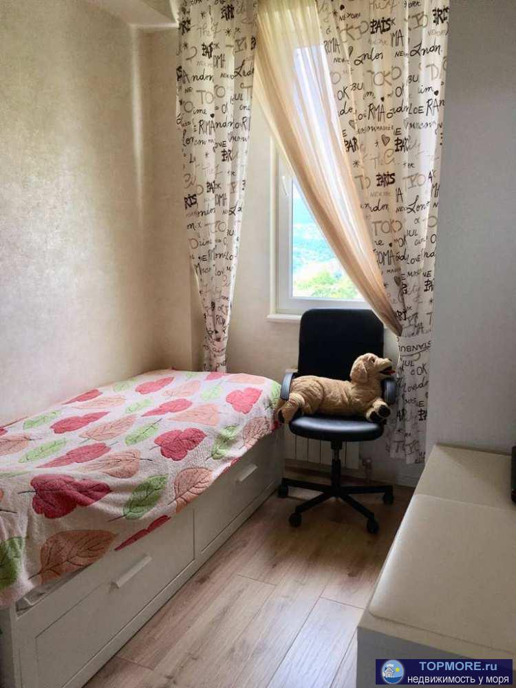   Продаю прекрасную квартиру в престижном районе города Сочи. Квартира с ремонтом и мебелью, находится в удобном для... - 2