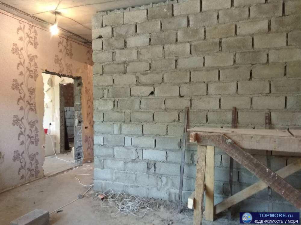 Апартаменты прям рядом с морем, 5 минут и вы у моря, располагается на удобном расстоянии от аэропорта. Для... - 1