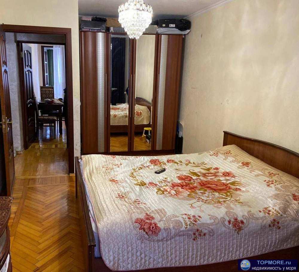 Лот № 146699. Продаётся 2-х комнатная квартира в отличном состоянии с мебелью и бытовой техникой в панельном доме,...