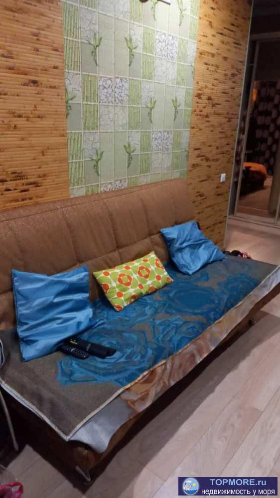 Продается квартира в самом центре Адлера. Тихая, не туристическая улица. Квартира полностью меблирована и готова к... - 2