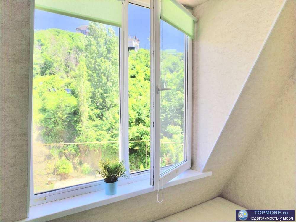 Продается шикарная двухкомнатная квартира. Площадь - 35 кв. м., две отдельные комнаты, раздельный санузел. В квартире... - 2