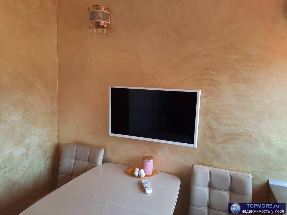    Продаю просторную и уютную квартиру  с видом на море и горы в одном из самых излюбленных микрорайонов Сочи. В... - 2