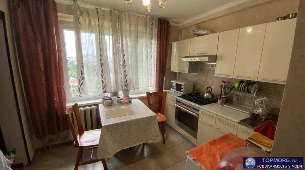 внимание! Реальное предложение!Угловая 1комн квартира в центре Сочи! До моря 15мин пешком! Заезжай и живи, не требует... - 2