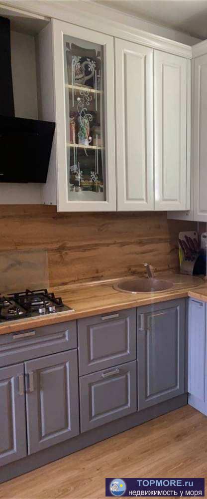 Представляю вашему вниманию 2к квартиру на 3ем этаже 6ти этажного дома.Площадь 62 м2,отличный ремонт,раздельные...