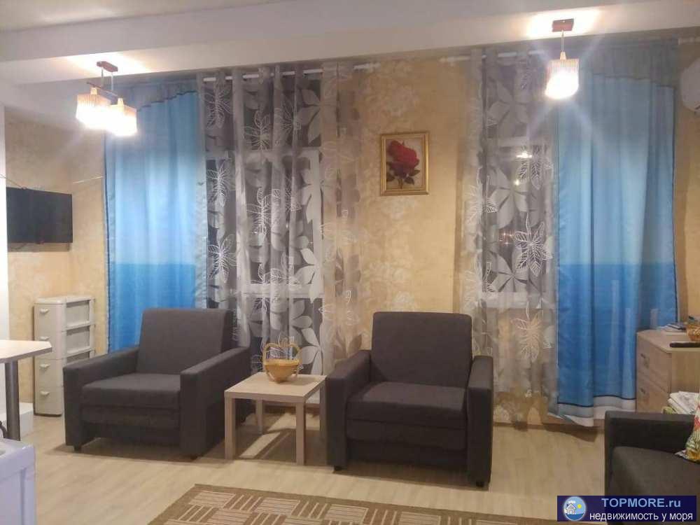 Продажа / Квартиры, Сочи, Таврическая улица, 8 400 000 р. Продаю студию 24 м.кв. в Адлере, у моря с видом на горы.Просторная, светлая, уютная студия в 500-х метров от...