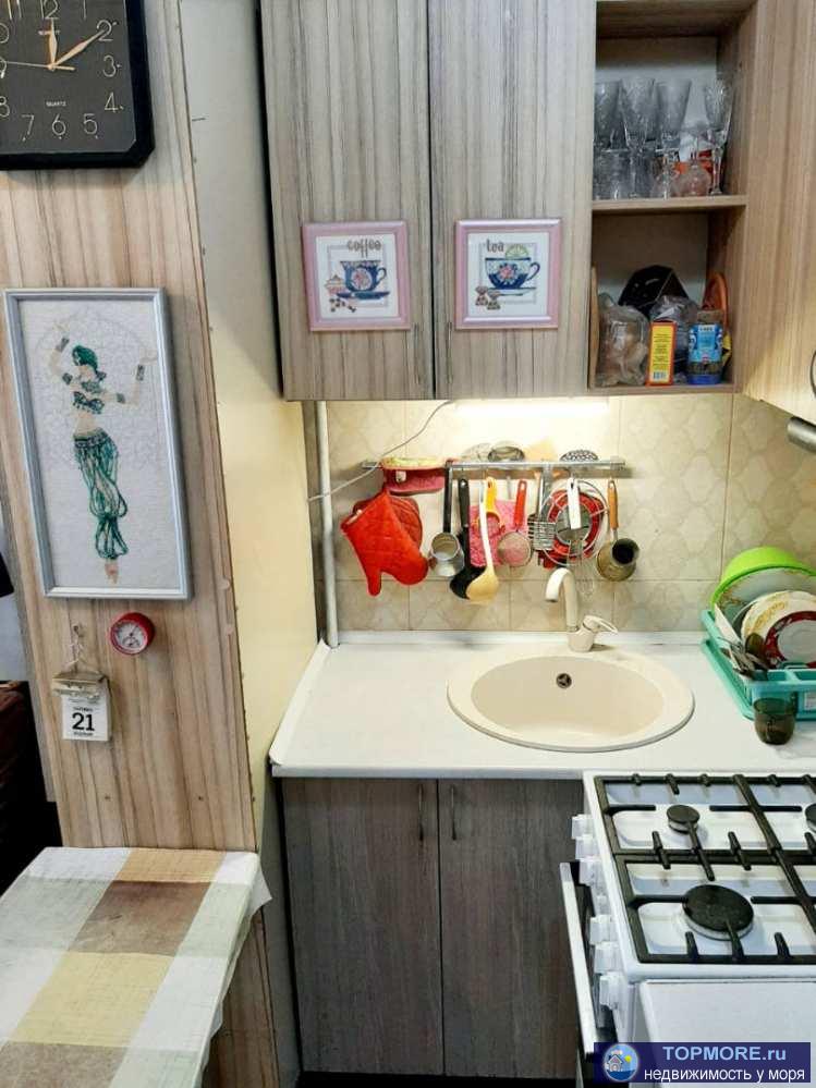 Продается уютная квартира в микрорайоне Дагомыс квартира с ремонтом и мебелью, в доме подведен газ, есть закрытая...