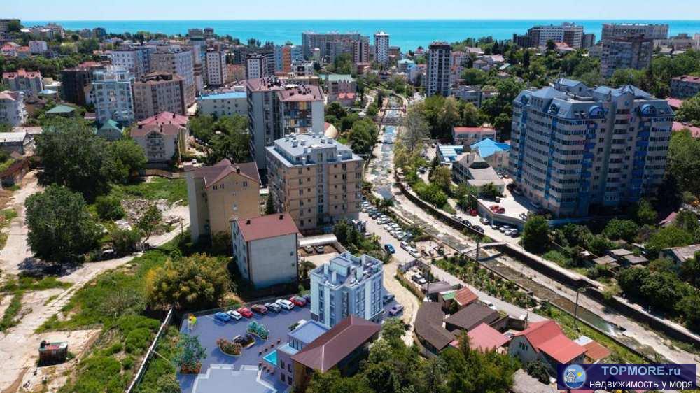 жк Манхеттен это три 4-х этажных дома клубного типа с бассейном.Закрытая придомовая территория!Лаунж-зона на...