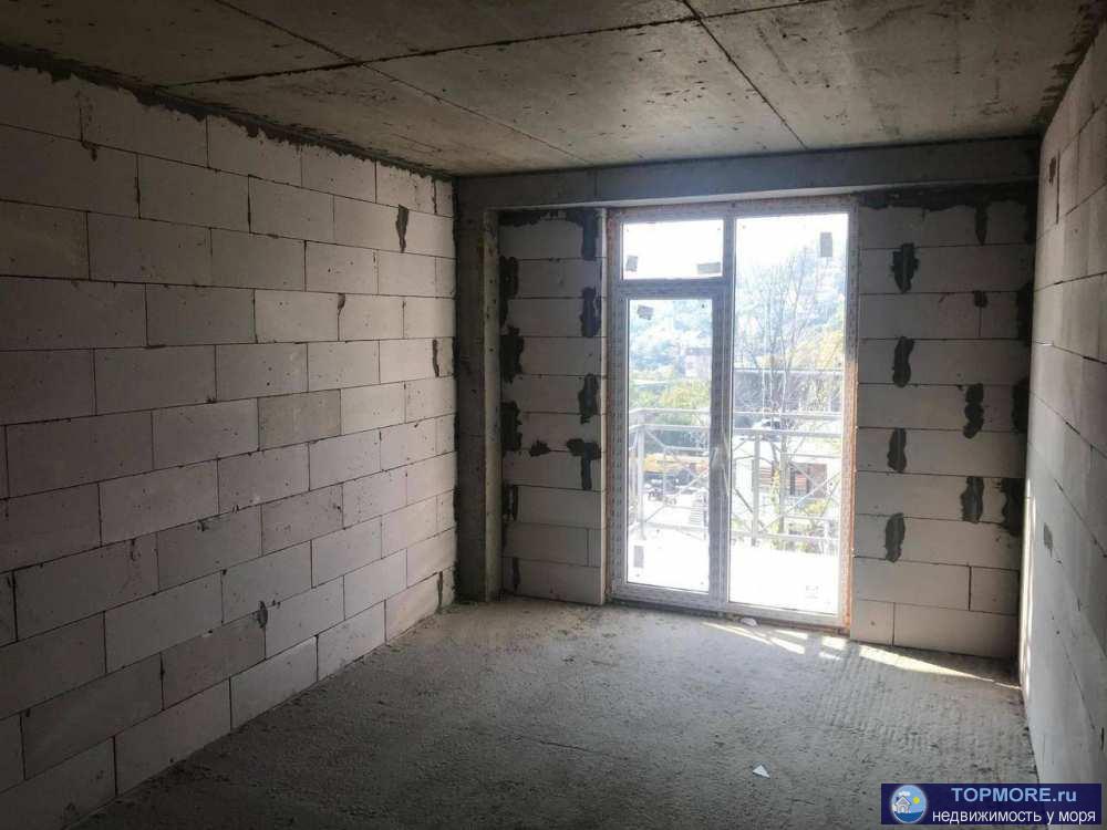   Продается студия в Олимпийском парке, на 3-м этаже 3-х этажного дома в жилом комплексе , состоящим из таких же...