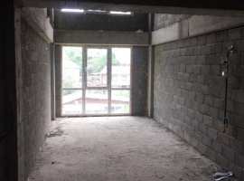 Лот № 148407. Продаю 2х уровневую квартиру.Дом находится в районе...