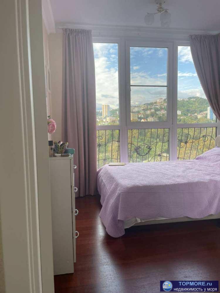 Продаю трехкомнатную квартиру с хорошим ремонтом, мебелью и техникой. Вид на зелень. Статус-квартира. Развитая... - 2