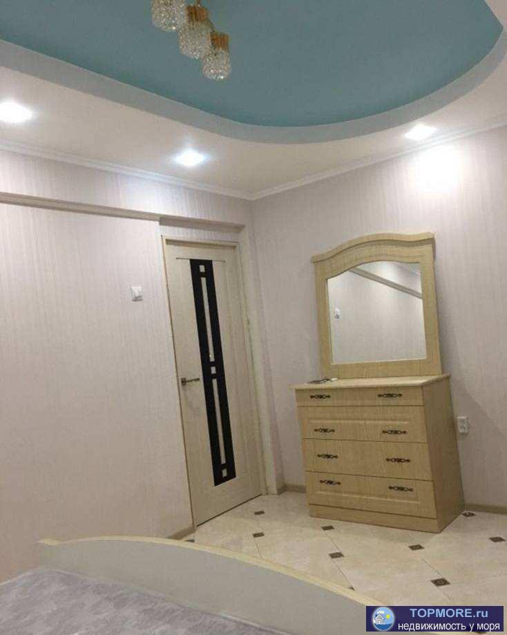 Продаю квартиру с капитальным ремонтом , в центральном районе , в шаговой доступности , школа , детский сады , рынок... - 2