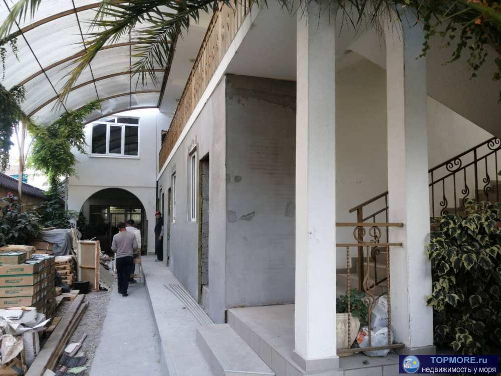 Жилой комплекс в центре Адлера, до моря 350 метров. Квартира с ремонтом под ключ, второй этаж, закрытая территория,...