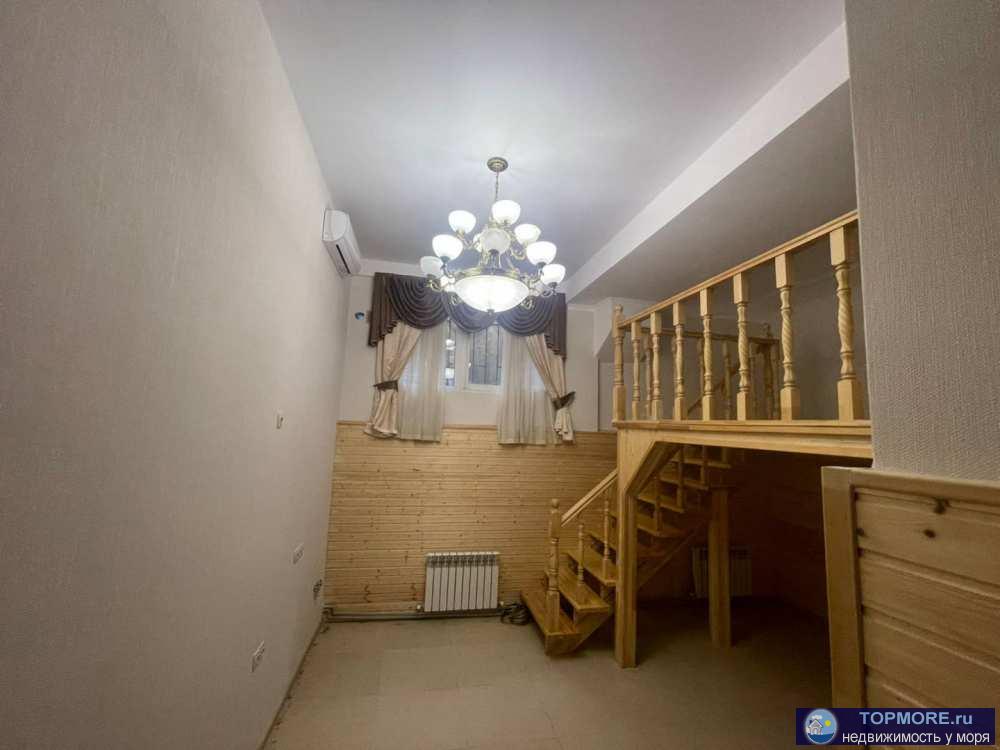 Лот № 149416. Продается отличная квартира в центральном районе города.  Двухуровневая, с ремонтом, на втором этаже... - 1