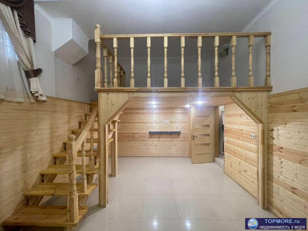 Лот № 149416. Продается отличная квартира в центральном районе города.  Двухуровневая, с ремонтом, на втором этаже... - 2