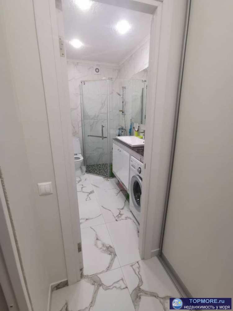 срочная продажа!Центр города, до моря 150 м по ровной дороге.Всё в шаговой доступности: школа, садик, рестораны,... - 2