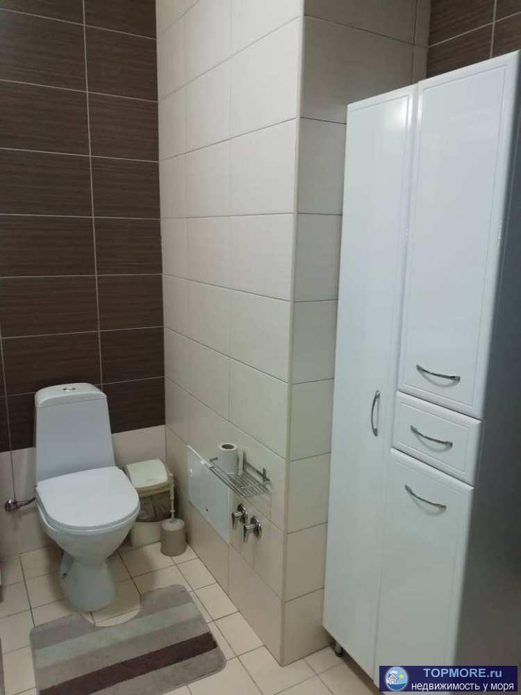Продажа / Квартиры, Сочи, Кирпичная улица, 26 250 000 р. Лот № 149661. Продается двухкомнатная квартира в Адлере, в жк Триумф в центральном районе около ж/д вокзала. Квартира... - 2