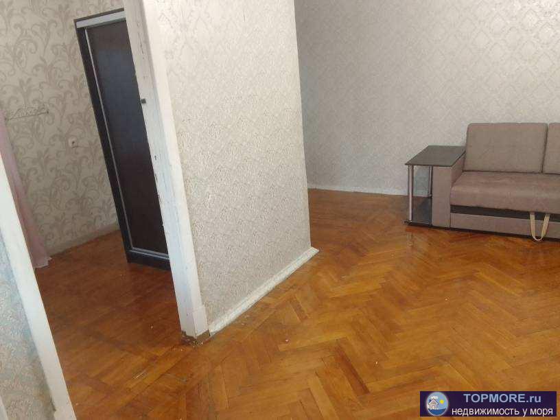 В продаже 2-х комнатная угловая квартира .Удобное место для жизни и отдыха .Средний этаж .Центр города .Хорошая...