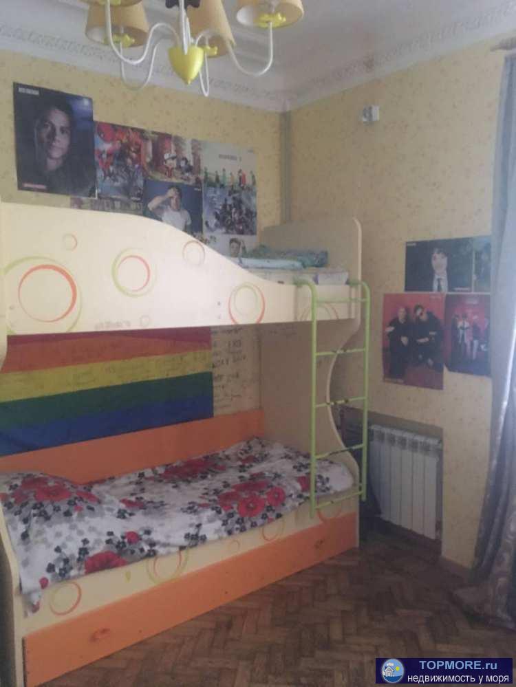 Продажа / Квартиры, Сочи, улица Бытха, 15 000 000 р. Лот № 150582. Продается отличная полноценная двухкомнатная квартира в сталинке в районе Бытха г. сочи. Квартира с... - 1