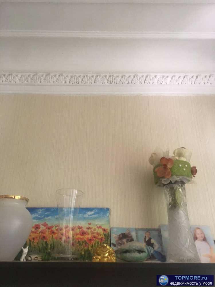 Продажа / Квартиры, Сочи, улица Бытха, 15 000 000 р. Лот № 150582. Продается отличная полноценная двухкомнатная квартира в сталинке в районе Бытха г. сочи. Квартира с... - 2