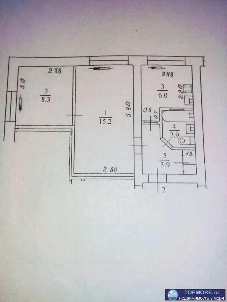 Лот № 151018. Продается прекрасная светлая квартира в центральном районе, на 1 этаже 5-ти этажного дома. Капитальный... - 2