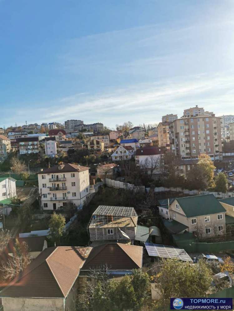 Лот № 151444. Продам квартиру, центр Сочи. Хороший ремонт, красивый вид, рядом находятся магазины, садики,школы все в...