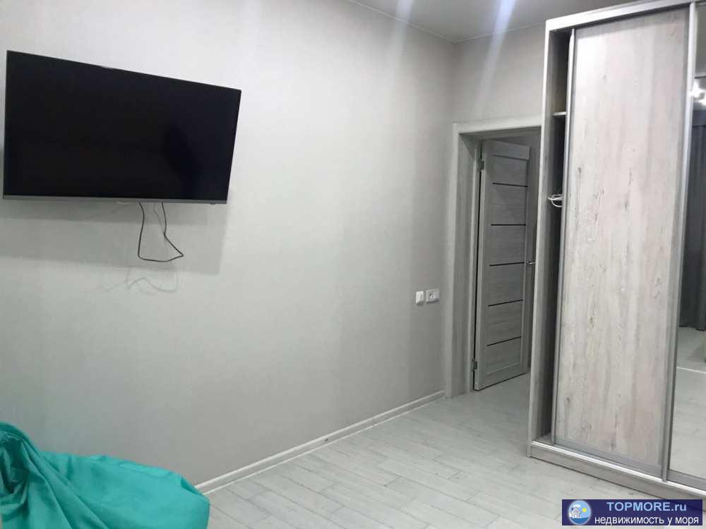 Продается отличная 1-комнатная квартира с ремонтом и мебелью в центре района Дагомыс, Сочи. Общая площадь - 35,2... - 2