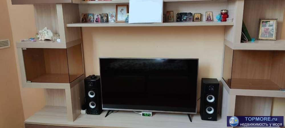 Продается большая однокомнатная квартира в Лазаревском 46кв.м, высокие потолки. До моря 800м, до речки 400м, лес...