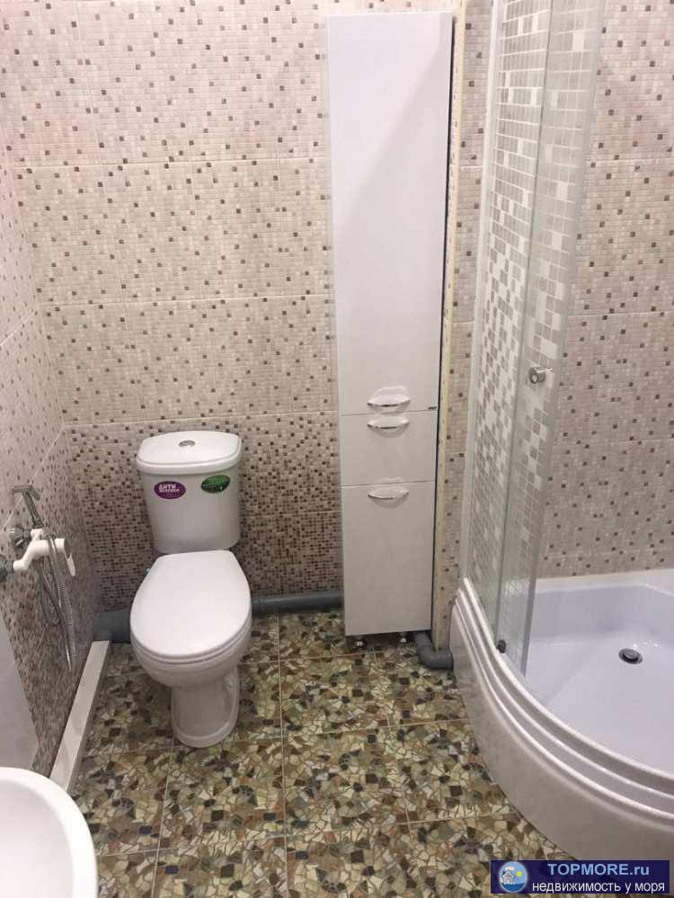 Лот № 152036. Уютная квартира в жк Босфор в Дагомысе с новым ремонтом - никто не жил. Большая комната с угловым...